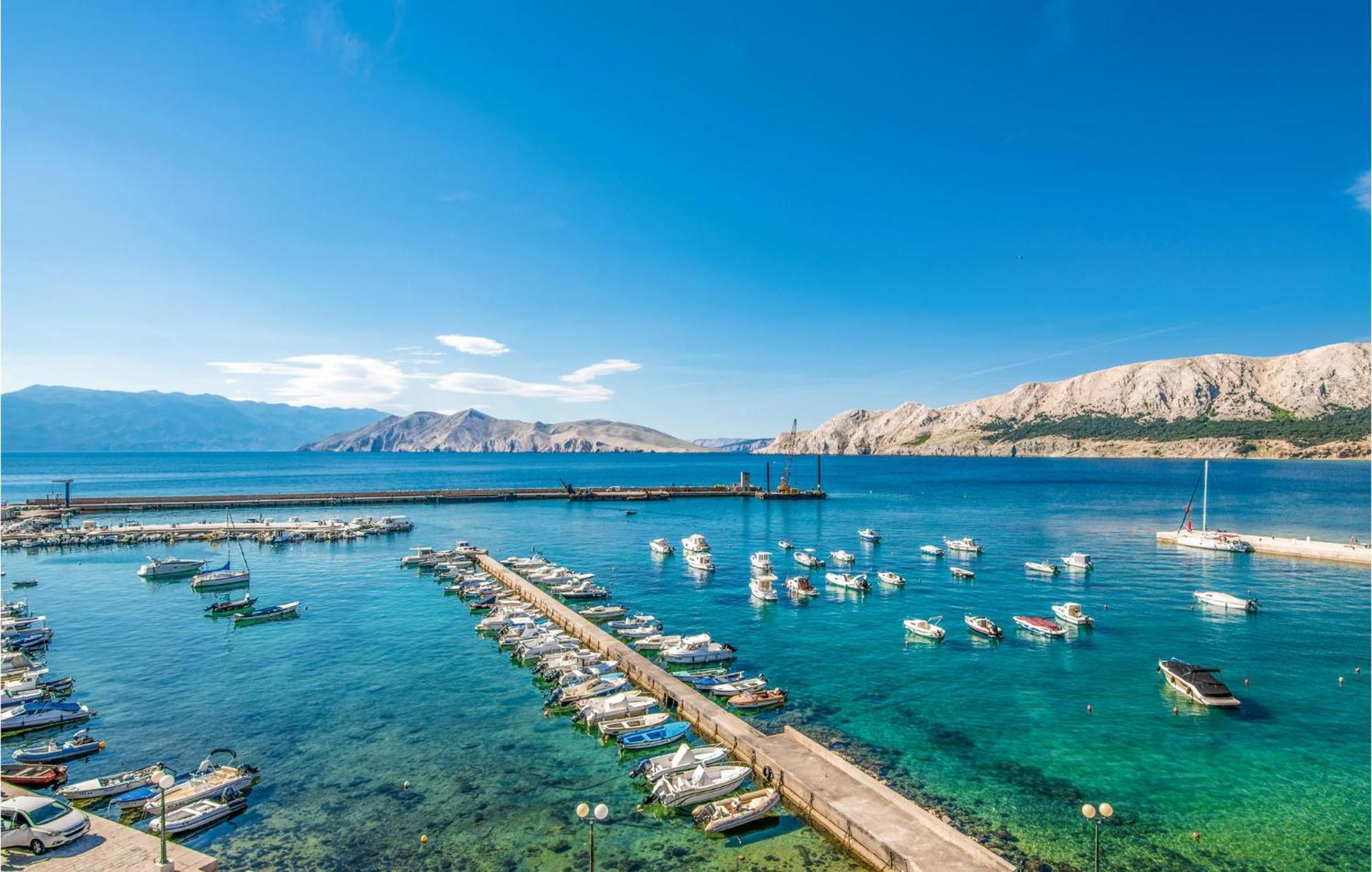 2 Bedroom Gorgeous Home In Baska Extérieur photo