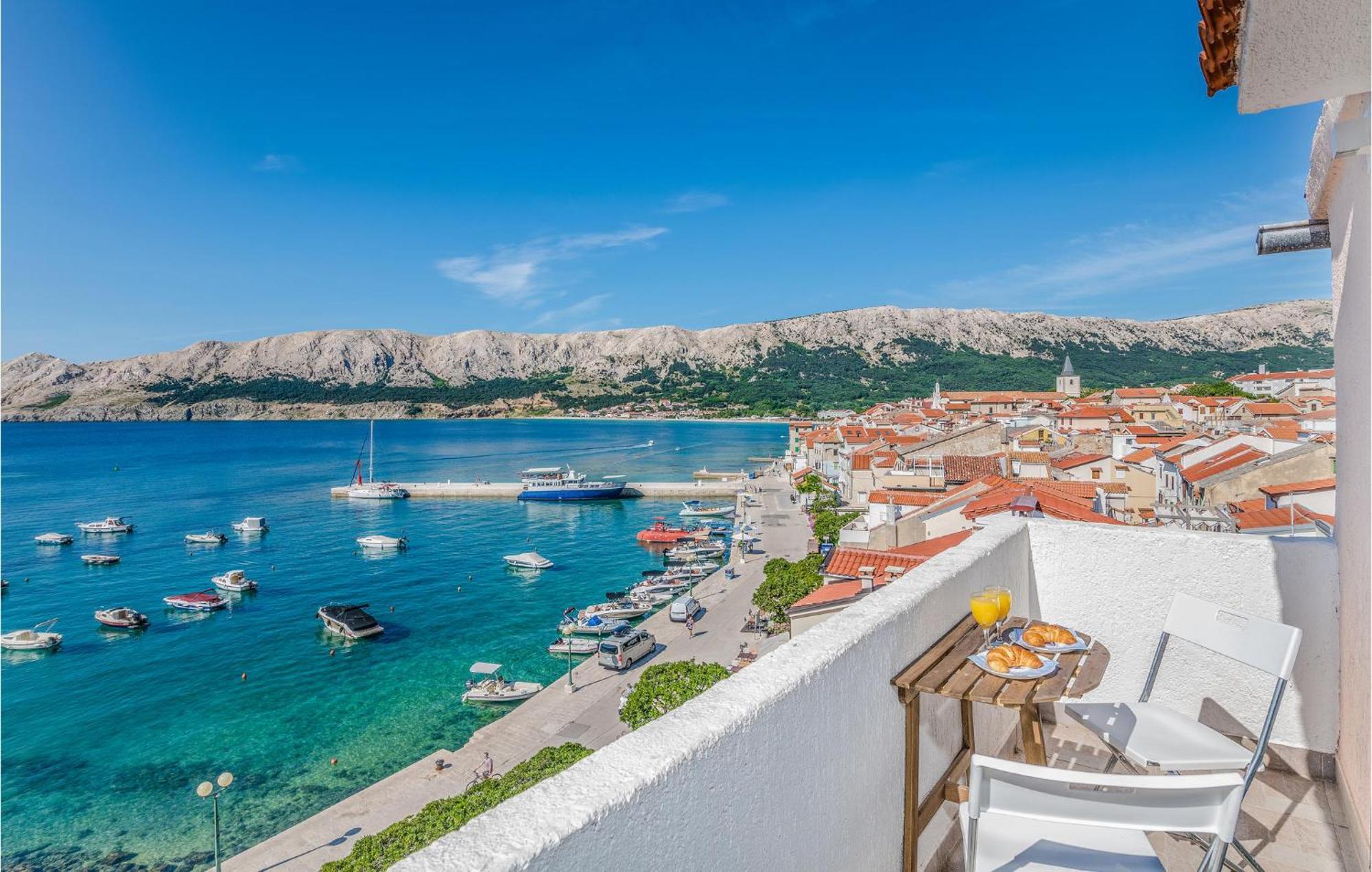 2 Bedroom Gorgeous Home In Baska Extérieur photo